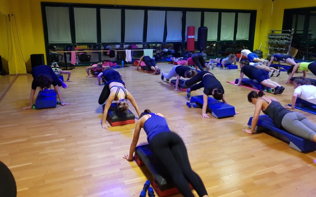 Come cercare di diventare fisicamente più belli e sani grazie alla palestra e alla valutazione antropologica